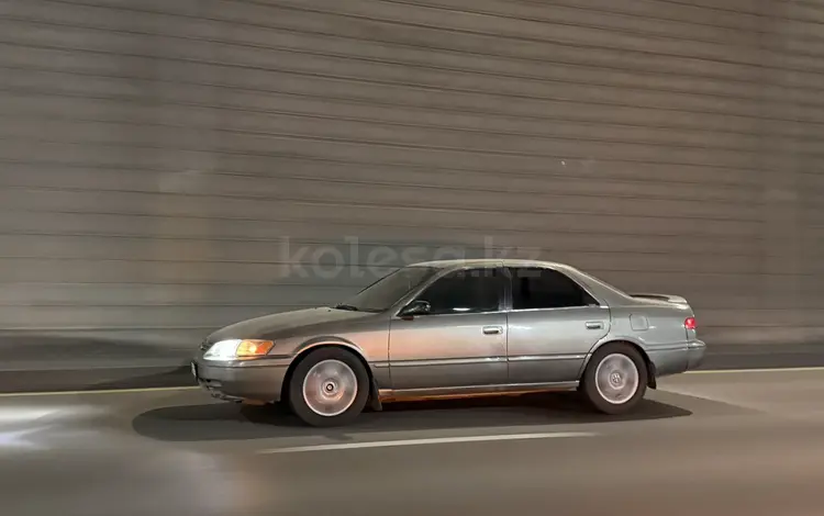 Toyota Camry 1998 годаfor3 000 000 тг. в Алматы