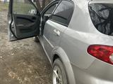 Chevrolet Lacetti 2006 годаүшін2 300 000 тг. в Семей