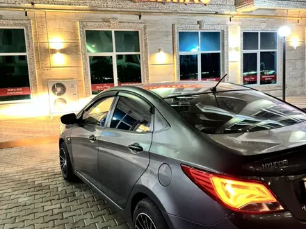 Hyundai Accent 2015 года за 5 500 000 тг. в Актау – фото 3