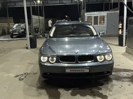BMW 735 2002 года за 1 700 000 тг. в Шымкент