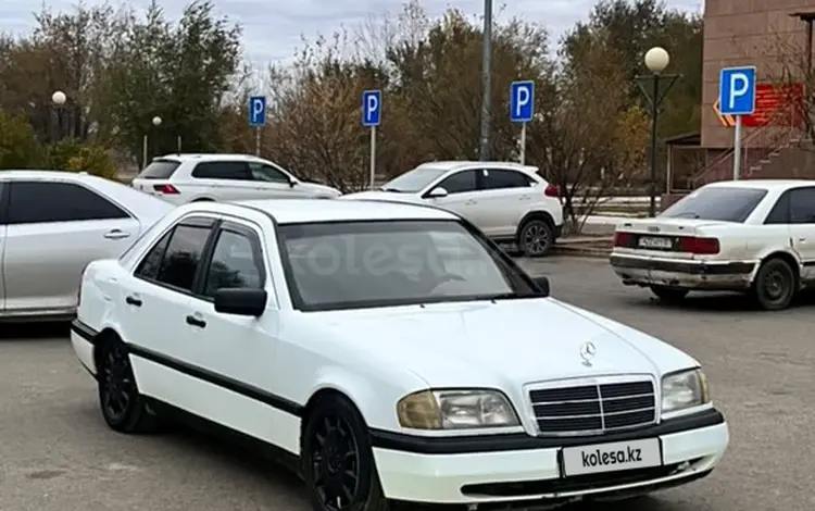 Mercedes-Benz C 180 1993 годаүшін2 250 000 тг. в Уральск