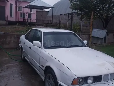 BMW 520 1991 года за 600 000 тг. в Шымкент – фото 4