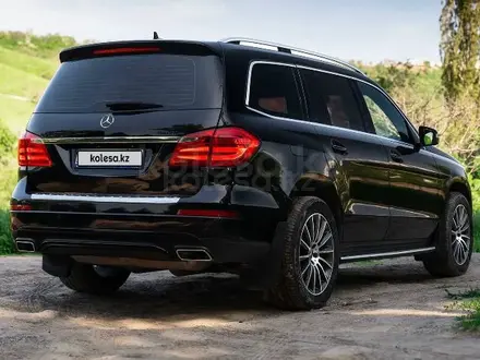 Mercedes-Benz GL 400 2014 года за 23 500 000 тг. в Тараз – фото 2