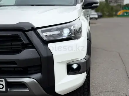 Toyota Hilux 2018 года за 15 500 000 тг. в Алматы – фото 4