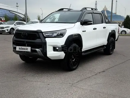 Toyota Hilux 2018 года за 15 500 000 тг. в Алматы – фото 2