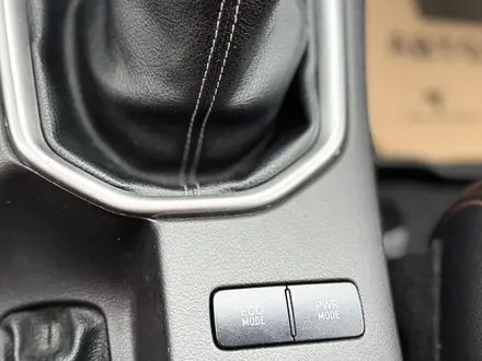 Toyota Hilux 2018 года за 15 500 000 тг. в Алматы – фото 24