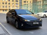 Hyundai Elantra 2020 года за 6 300 000 тг. в Атырау – фото 2