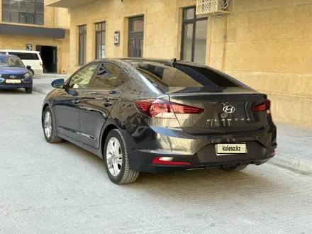 Hyundai Elantra 2020 года за 6 300 000 тг. в Атырау – фото 3