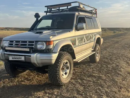 Mitsubishi Pajero 1996 года за 3 600 000 тг. в Караганда – фото 2