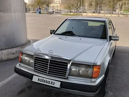 Mercedes-Benz E 300 1993 года за 1 900 000 тг. в Шымкент – фото 12