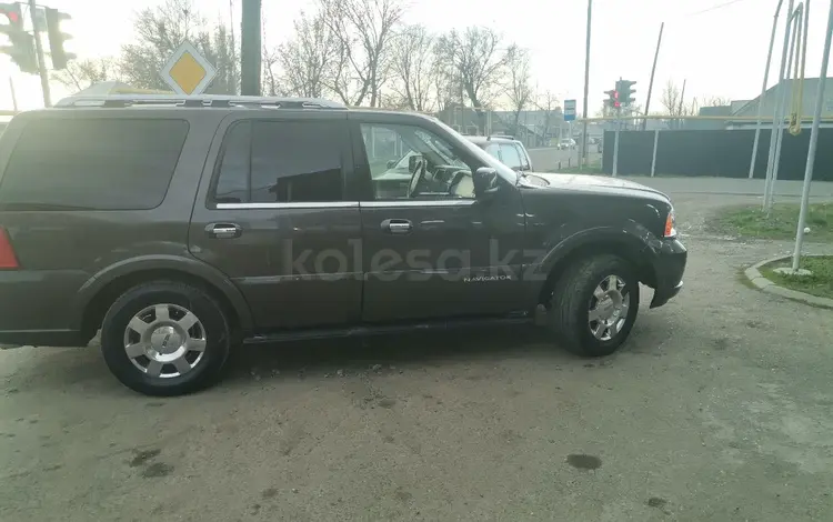 Lincoln Navigator 2005 года за 5 000 000 тг. в Талдыкорган