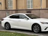 Lexus ES 250 2020 годаүшін17 000 000 тг. в Караганда