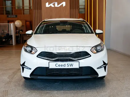 Kia Cee'd Luxe 2024 года за 11 390 000 тг. в Актау