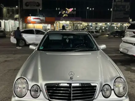 Mercedes-Benz E 55 AMG 2002 года за 6 500 000 тг. в Шымкент – фото 3