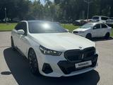 BMW 530 2024 года за 38 000 000 тг. в Алматы – фото 3