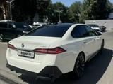 BMW 530 2024 года за 38 000 000 тг. в Алматы – фото 5