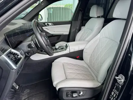 BMW X5 XDrive 40i 2024 года за 62 500 000 тг. в Алматы – фото 18