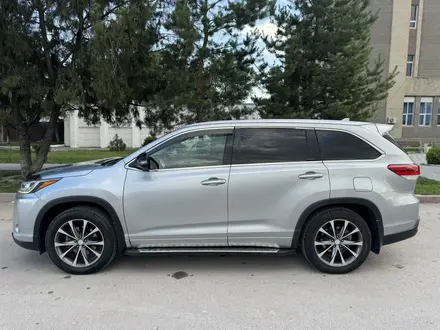Toyota Highlander 2017 года за 17 000 000 тг. в Алматы – фото 4