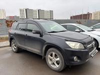 Toyota RAV4 2012 годаfor8 000 000 тг. в Астана