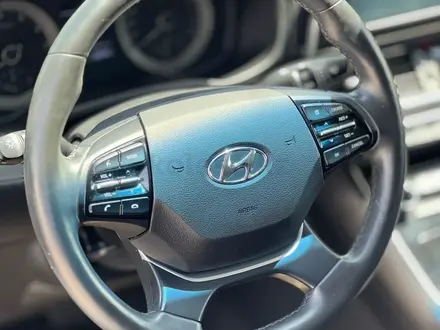 Hyundai Grandeur 2019 года за 11 800 000 тг. в Тараз – фото 10