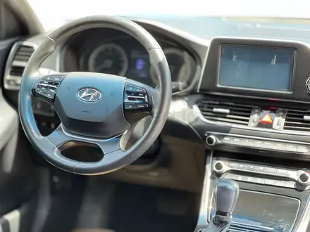 Hyundai Grandeur 2019 года за 11 800 000 тг. в Тараз – фото 13