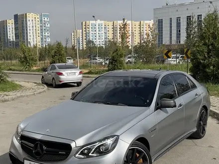 Mercedes-Benz E 63 AMG 2015 года за 26 000 000 тг. в Алматы – фото 3