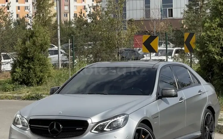 Mercedes-Benz E 63 AMG 2015 года за 26 000 000 тг. в Алматы