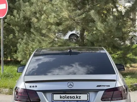 Mercedes-Benz E 63 AMG 2015 года за 26 000 000 тг. в Алматы – фото 4