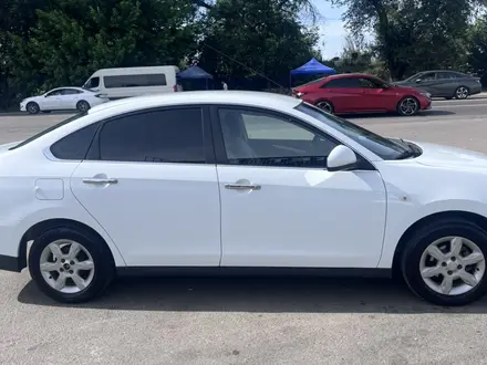 Nissan Almera 2018 года за 3 600 000 тг. в Алматы – фото 2