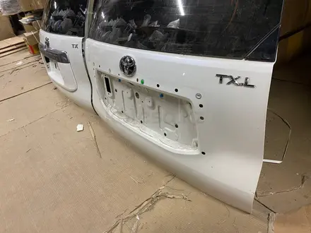 Крышка багажника Toyota LC Prado 150 2009-2023 ORIGINAL за 550 000 тг. в Алматы – фото 8