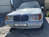 Mercedes-Benz E 230 1990 годаfor1 500 000 тг. в Талдыкорган – фото 2