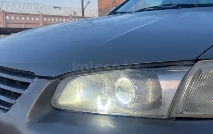 Toyota Camry 1999 годаүшін3 500 000 тг. в Актау