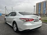 Toyota Camry 2020 года за 14 200 000 тг. в Шымкент – фото 5