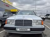 Mercedes-Benz E 200 1994 годаүшін2 100 000 тг. в Актобе