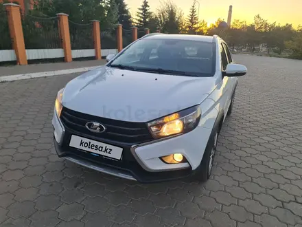 ВАЗ (Lada) Vesta SW Cross 2021 года за 7 500 000 тг. в Караганда – фото 2