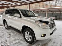 Toyota Land Cruiser Prado 2013 годаүшін16 200 000 тг. в Актобе