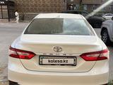 Toyota Camry 2020 года за 14 500 000 тг. в Актау – фото 5