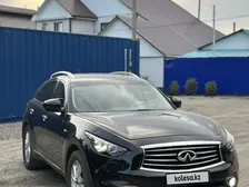 Infiniti QX70, 2014