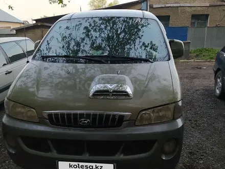 Hyundai Starex 2001 года за 1 950 000 тг. в Караганда