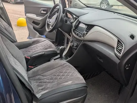 Chevrolet Tracker 2020 года за 6 200 000 тг. в Алматы – фото 5