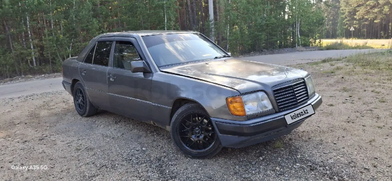 Mercedes-Benz E-Class, 1990