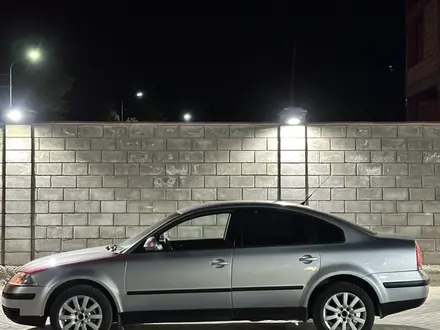 Volkswagen Passat 2004 года за 3 000 000 тг. в Алматы – фото 3