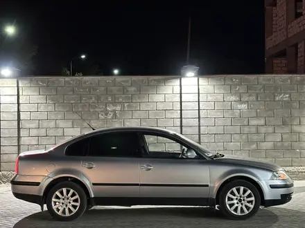 Volkswagen Passat 2004 года за 3 000 000 тг. в Алматы – фото 6