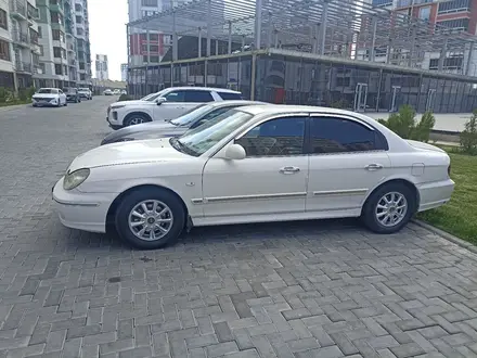 Hyundai Sonata 2003 года за 2 000 000 тг. в Шымкент – фото 4