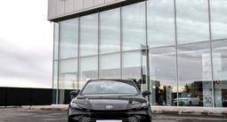 Toyota Camry Luxe eCVT 2026 года за 24 190 000 тг. в Шымкент – фото 5
