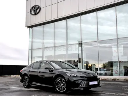 Toyota Camry Luxe eCVT 2026 года за 24 190 000 тг. в Шымкент – фото 18