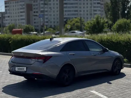 Hyundai Elantra 2022 года за 8 290 000 тг. в Кокшетау – фото 6