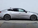 Hyundai Sonata 2020 года за 9 210 000 тг. в Астана – фото 4