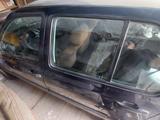 Volkswagen Golf 1994 года за 400 000 тг. в Семей