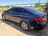 Hyundai Sonata 2012 года за 6 900 000 тг. в Атырау – фото 2